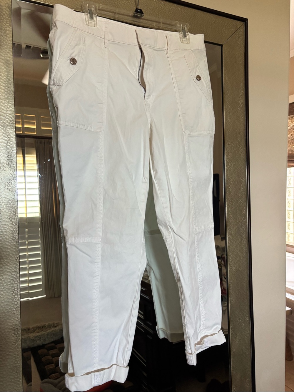 White House Black Market White Cargo Crop Pants